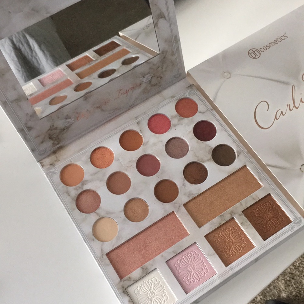 Carli Bybel Deluxe Edition palette